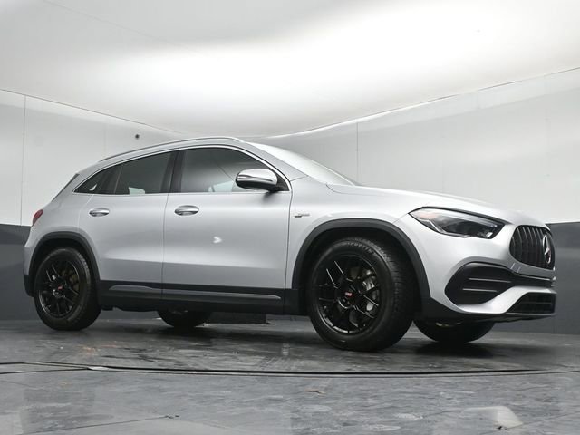 Used 2022 Mercedes-Benz GLA 35 AMG 4MATIC image 34