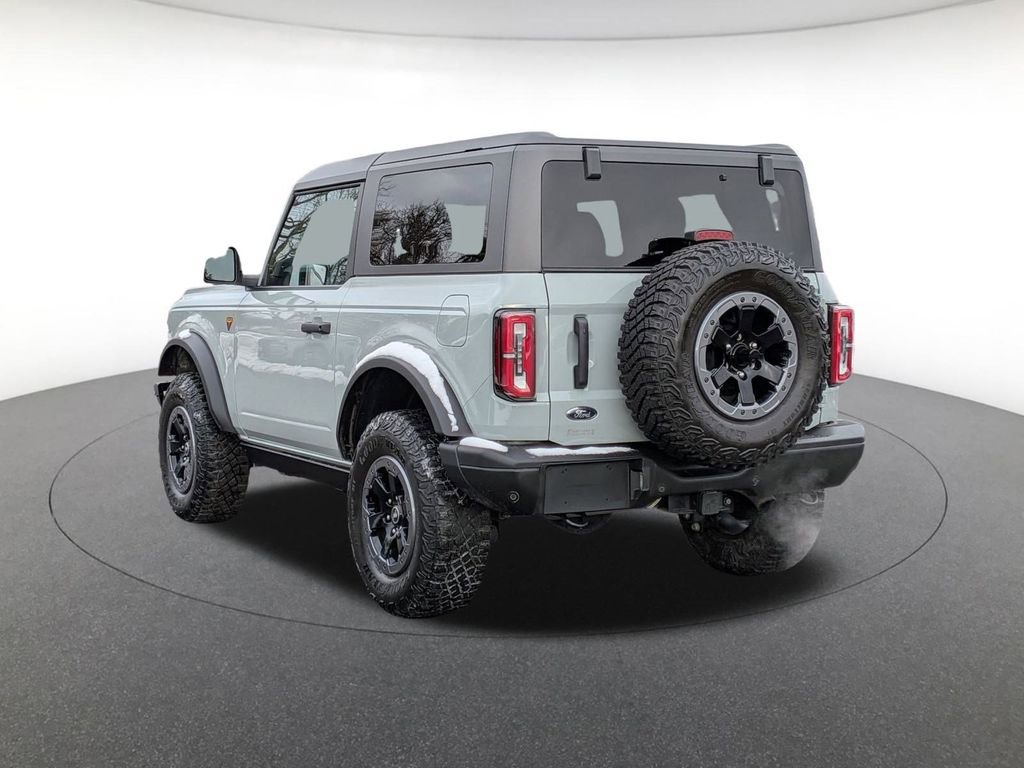Used 2022 Ford Bronco Badlands image 7
