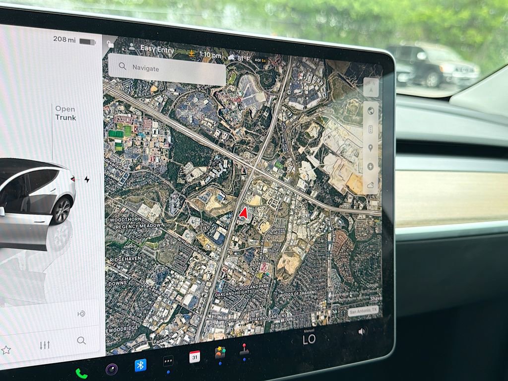 Used 2023 Tesla Model Y Long Range image 12