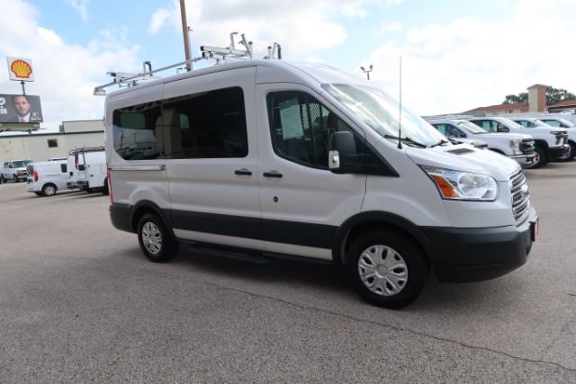 Used 2015 Ford Transit 150 XLT RWD image 3