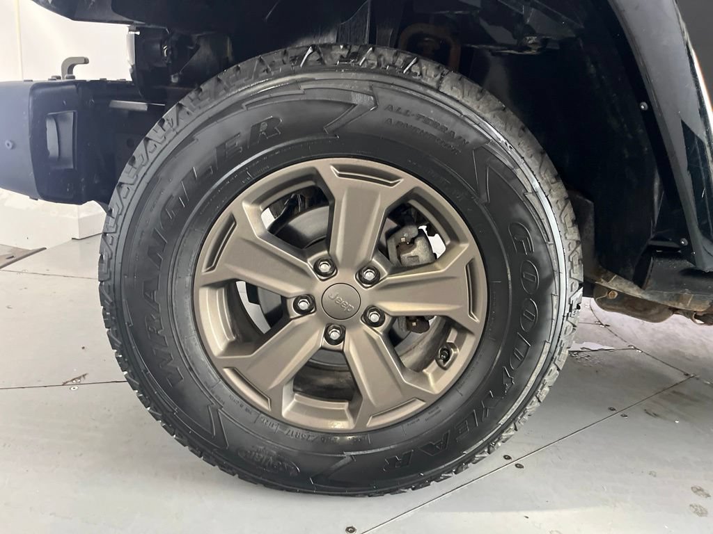 Used 2018 Jeep Wrangler Unlimited Sport AWD/4WD image 14