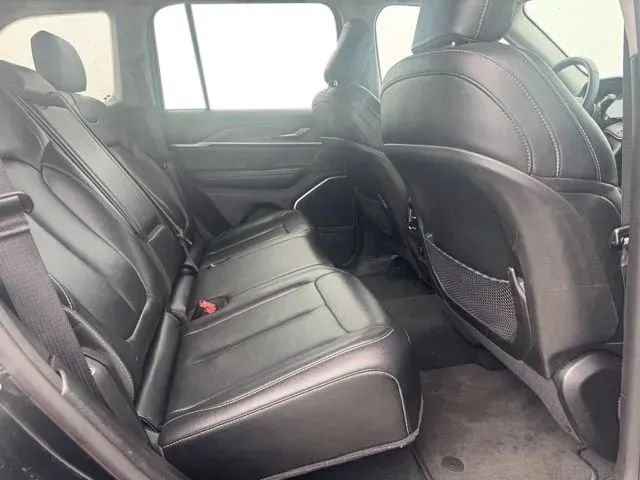 Used 2024 Jeep Grand Cherokee Limited 4xe AWD/4WD image 17