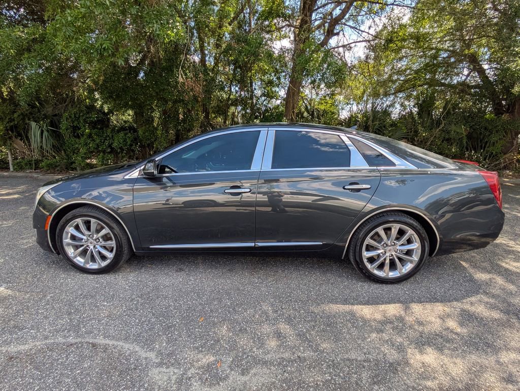 Used 2014 Cadillac XTS Luxury w/ Driver Awareness Package FWD image 7