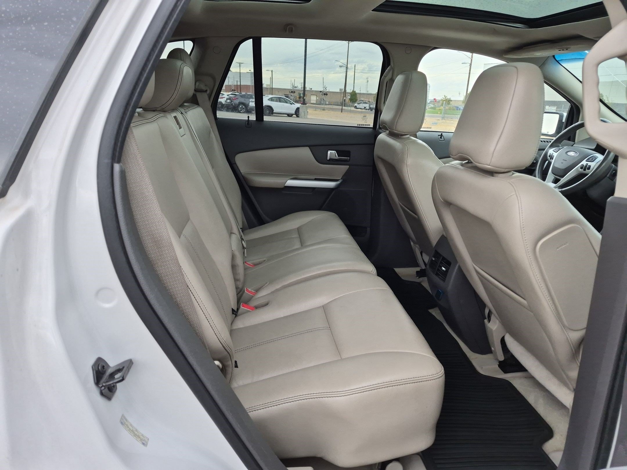 Used 2011 Ford Edge Limited AWD/4WD image 28