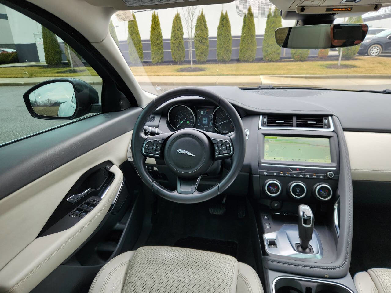 Used 2018 Jaguar E-PACE S image 19