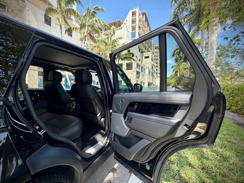 Used 2019 Land Rover Range Rover Supercharged AWD/4WD image 33