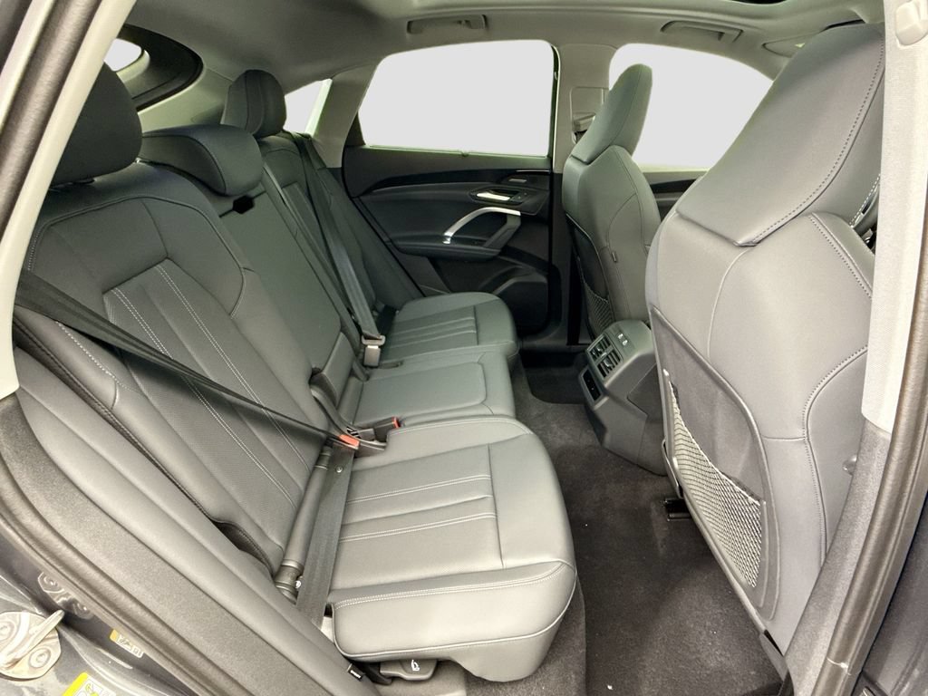 Used 2025 Audi Q5 Premium Plus w/ Premium Plus AWD/4WD image 22