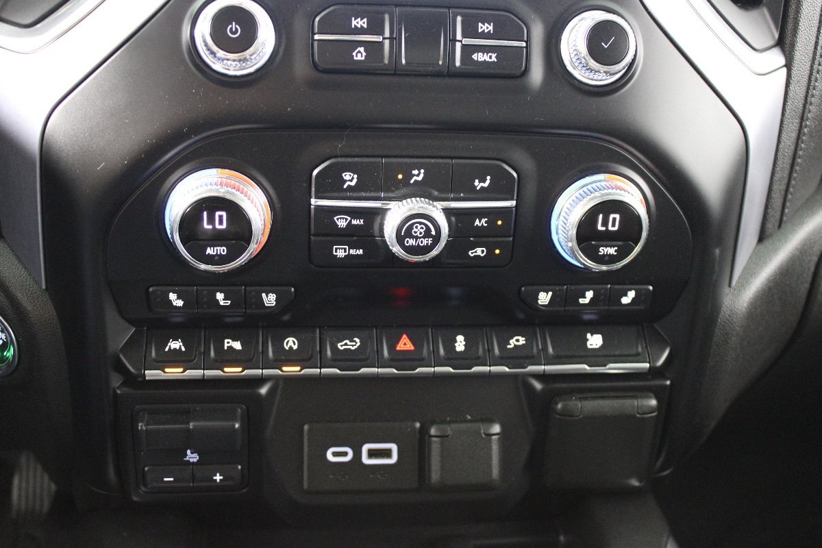 Used 2021 GMC Sierra 1500 SLT w/ SLT Premium Plus Package RWD image 19