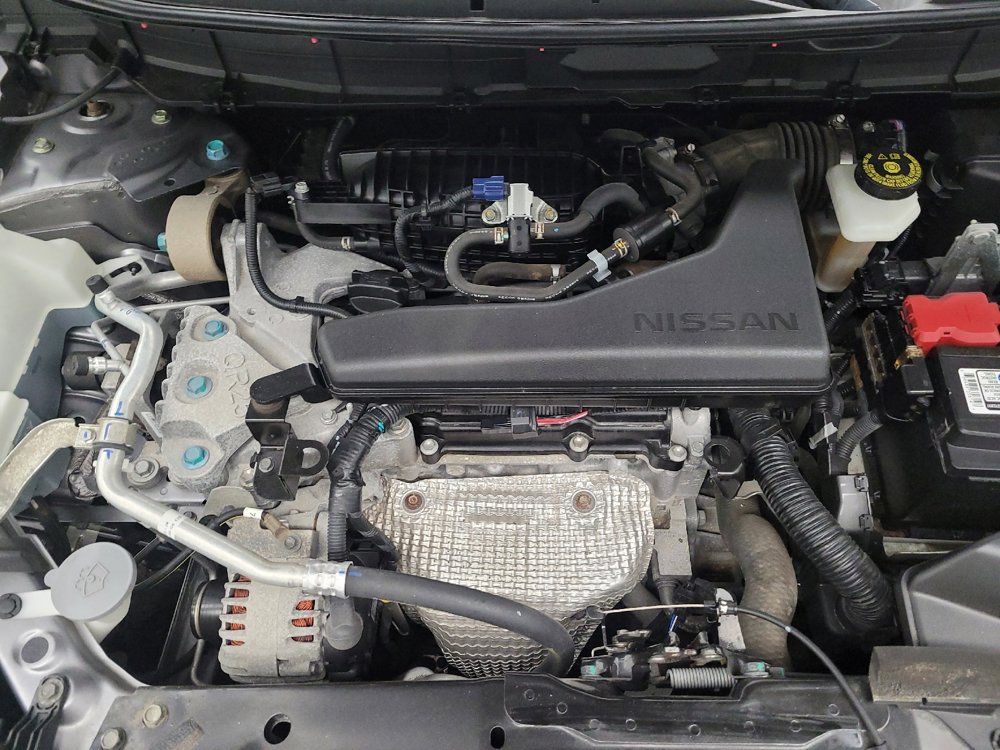 Used 2019 Nissan Rogue S image 30