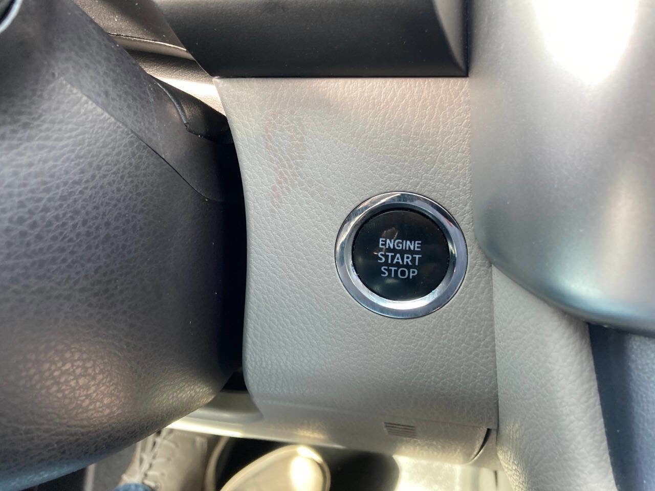 Used 2015 Toyota Highlander Limited image 84