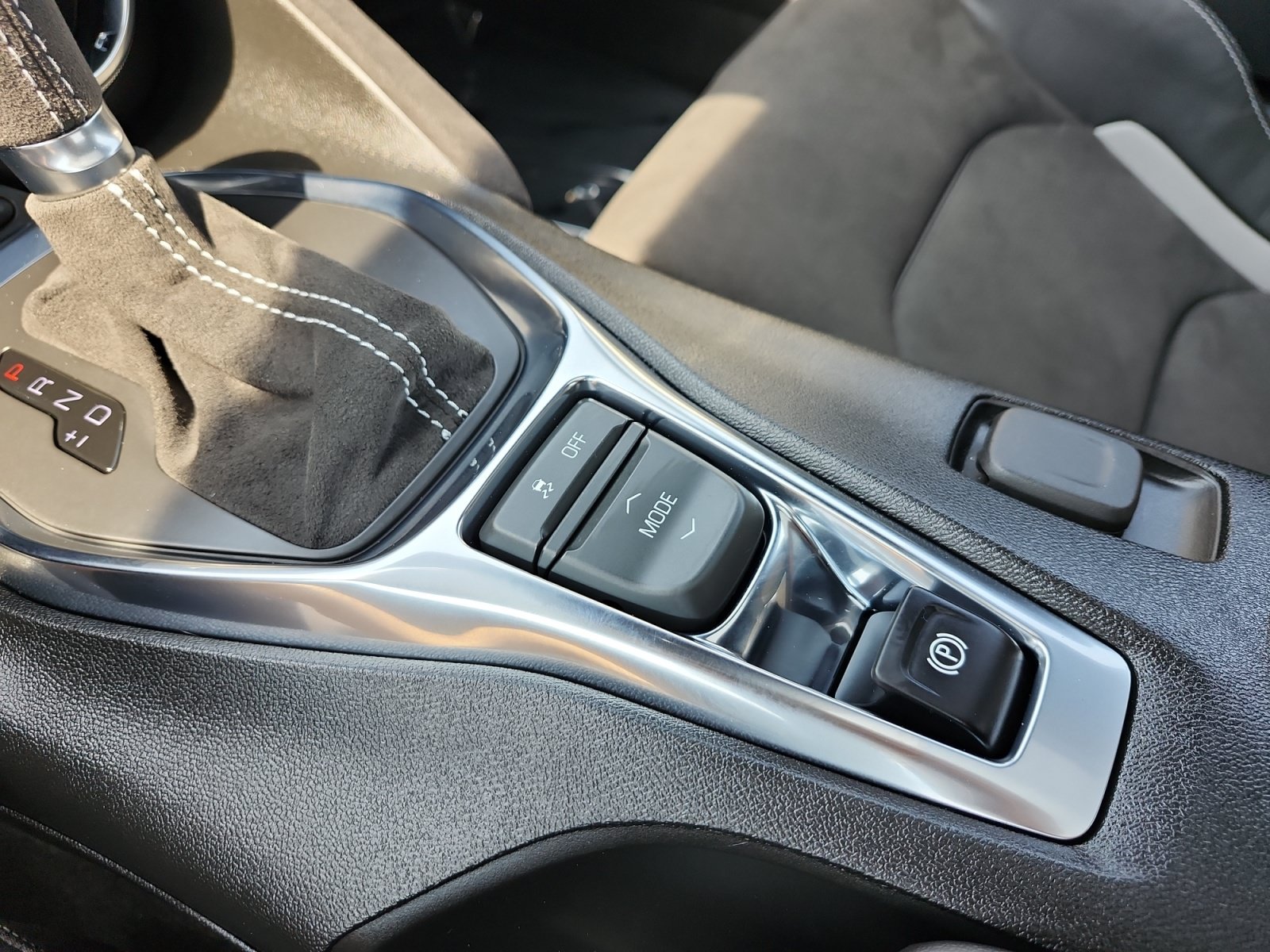 Used 2024 Chevrolet Camaro SS RWD image 23