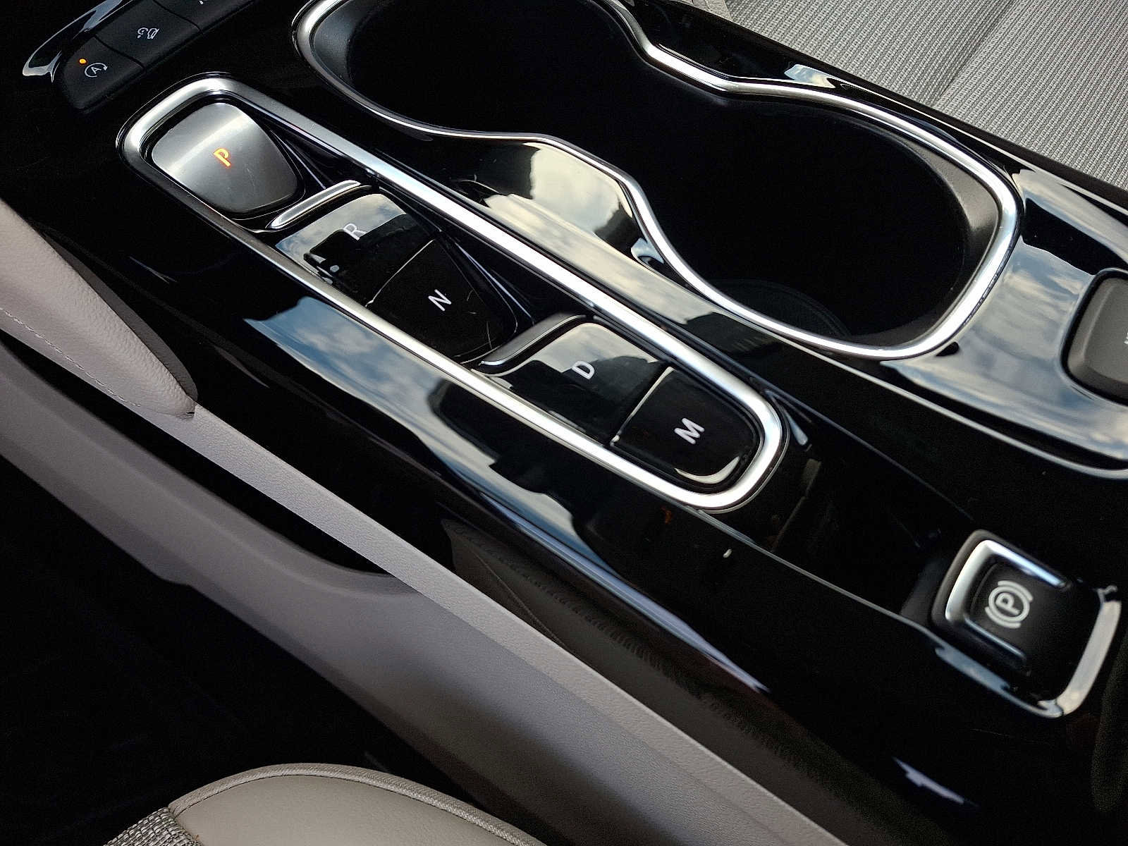 Used 2022 Buick Envision Preferred image 17