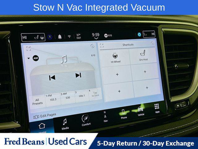 Certified 2022 Chrysler Pacifica Touring-L w/ Uconnect Theater Family Group image 17