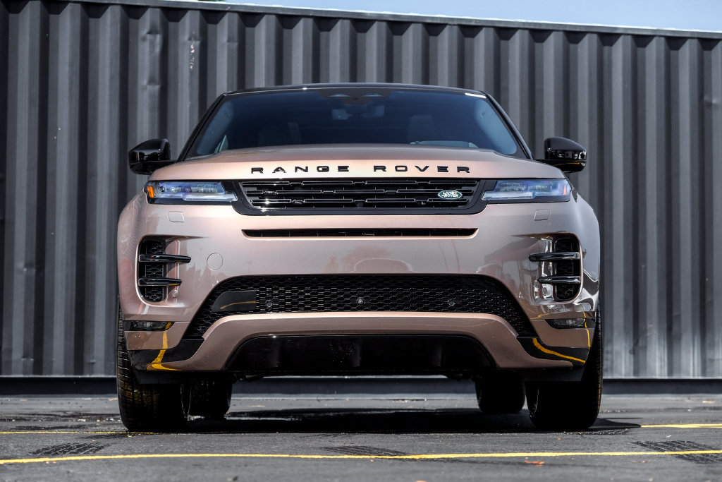 New 2026 Land Rover Range Rover Evoque Hoxton AWD/4WD image 5
