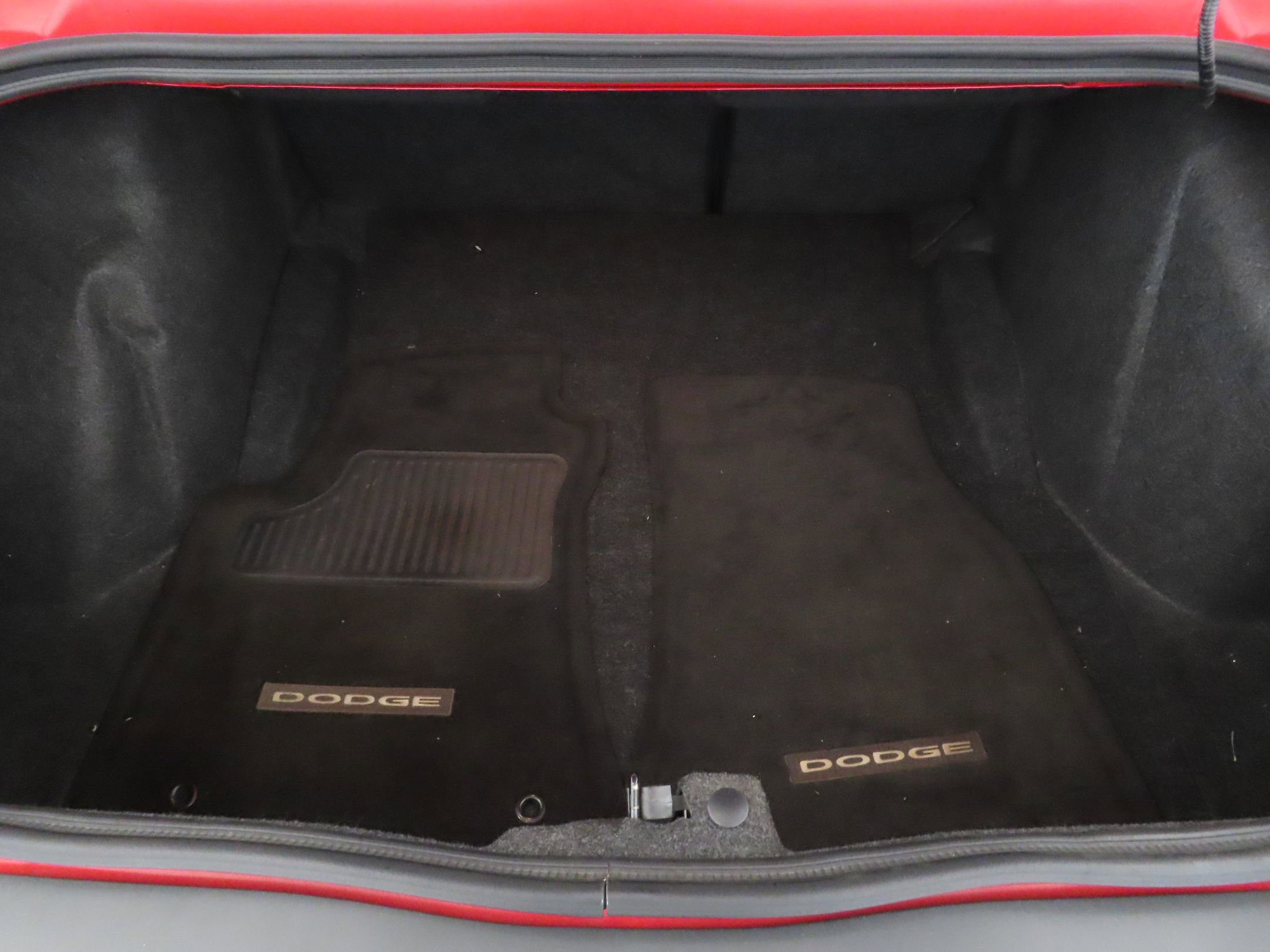 Used 2013 Dodge Challenger R/T Plus image 22