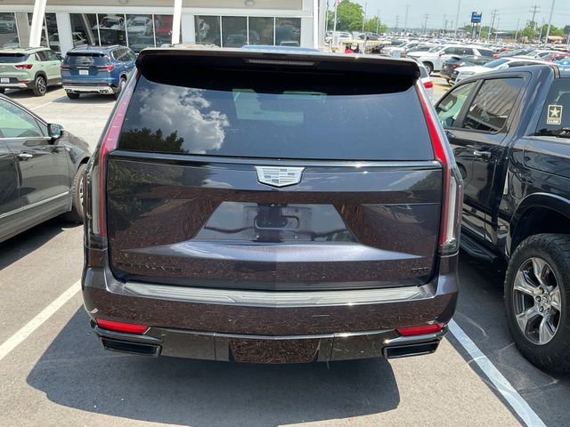 Used 2023 Cadillac Escalade Sport Platinum w/ LPO, ONYX Package AWD/4WD image 5