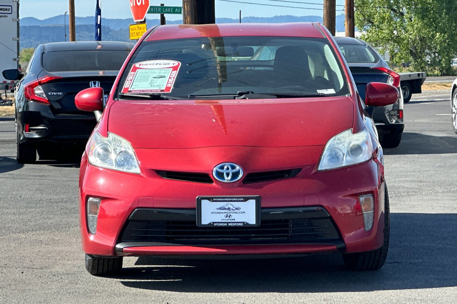 Used 2015 Toyota Prius Two FWD image 9
