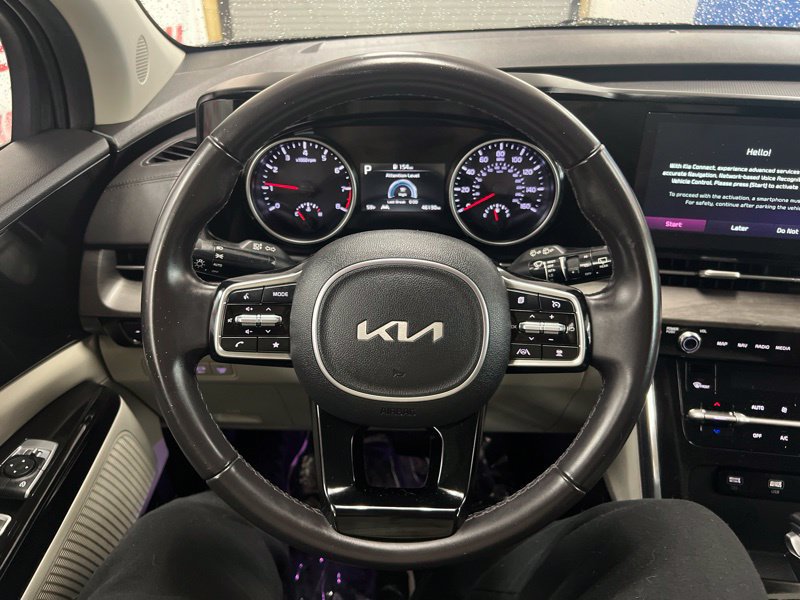 Certified 2024 Kia Carnival EX FWD image 25