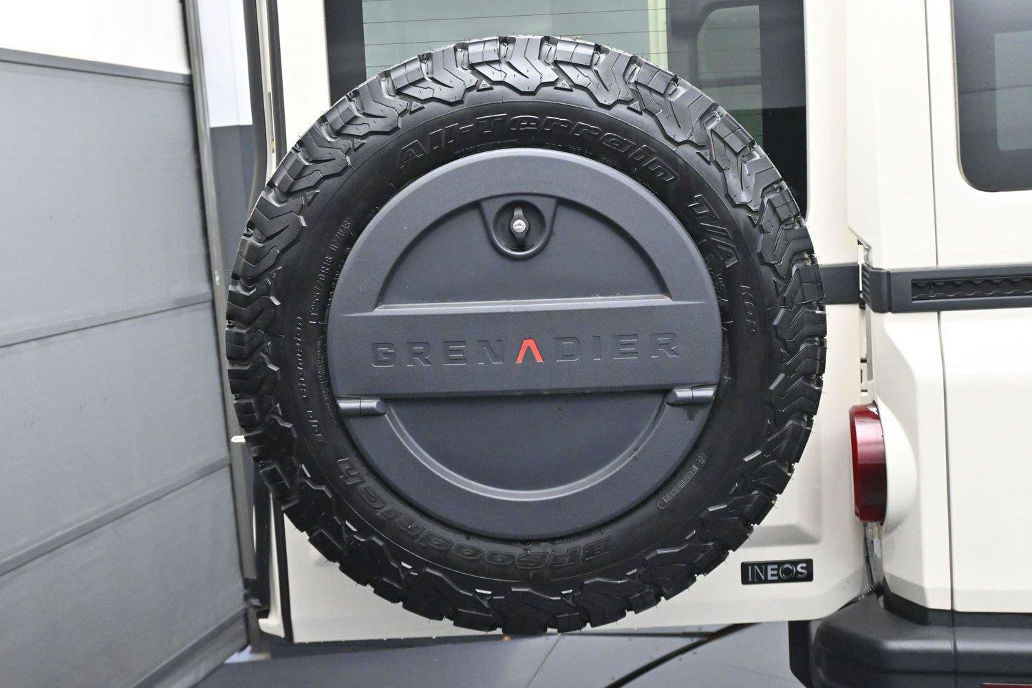 Used 2024 INEOS Grenadier Station Wagon AWD/4WD image 36