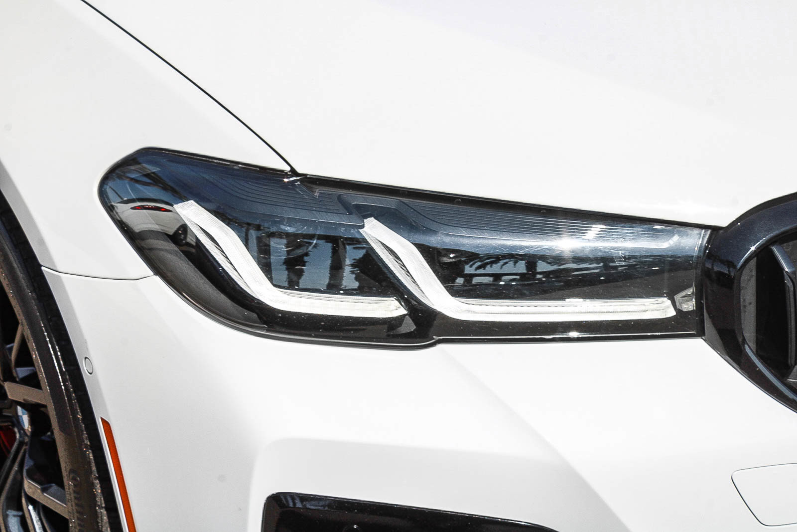 Used 2023 BMW 540i w/ M Sport Package RWD image 8