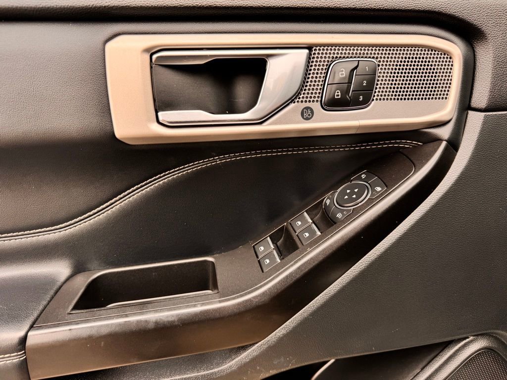 Used 2020 Ford Explorer Limited w/ Class III Trailer Tow Package image 39