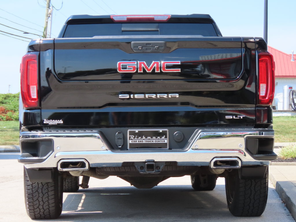 Used 2021 GMC Sierra 1500 SLT w/ SLT Premium Plus Package AWD/4WD image 12