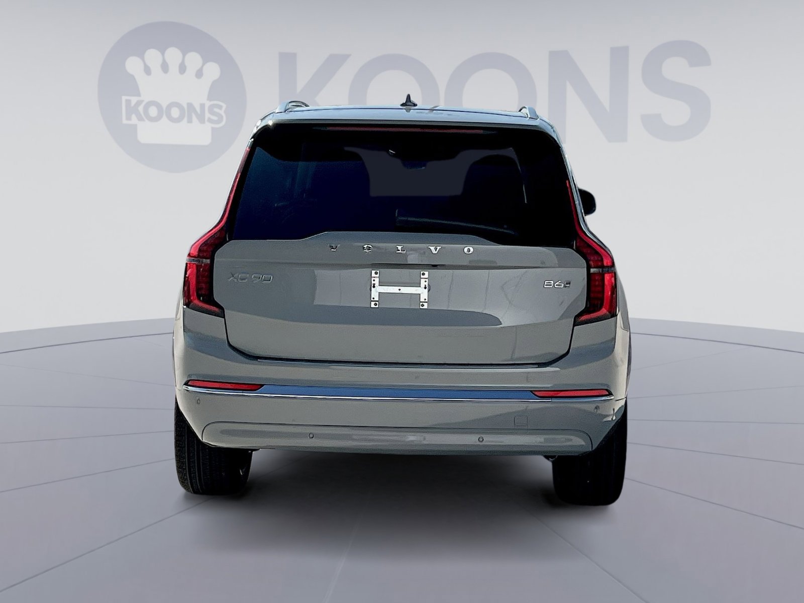 New 2026 Volvo XC90 B6 Plus w/ Protection Package Premier image 5