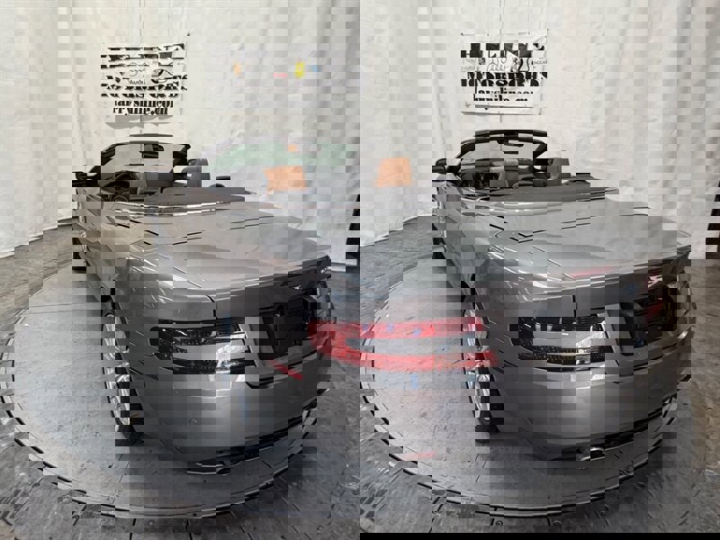 Used 2009 Aston Martin DB9 Volante image 4