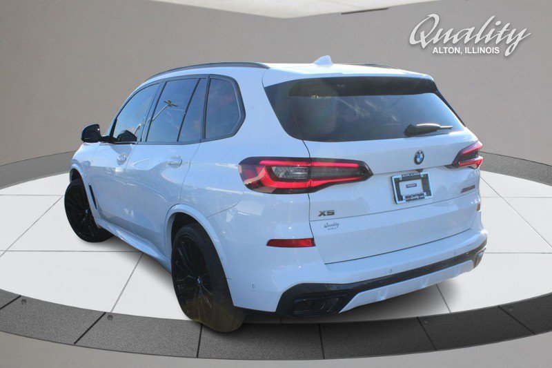 Used 2021 BMW X5 M50i w/ Executive Package image 6