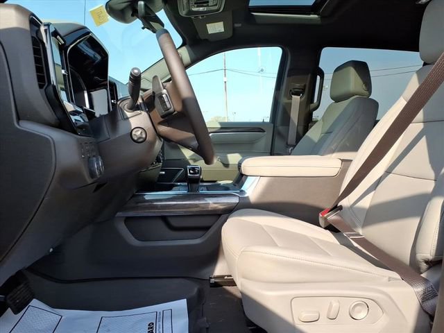 New 2026 Chevrolet Silverado 1500 LTZ w/ LTZ Premium Package image 8