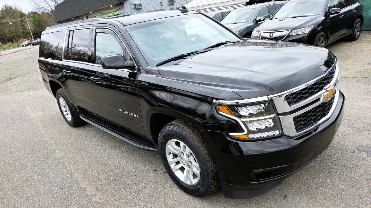 Used 2019 Chevrolet Suburban LT AWD/4WD image 19