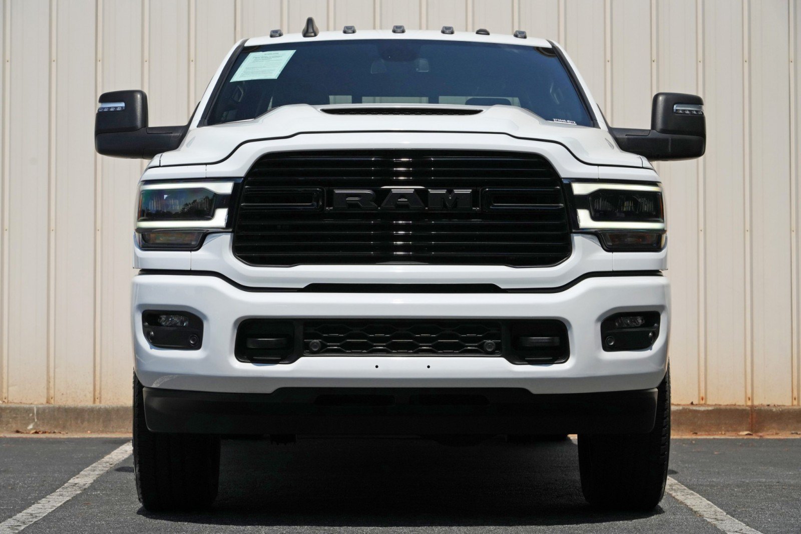 Used 2024 RAM 3500 Laramie w/ Night Edition AWD/4WD image 7