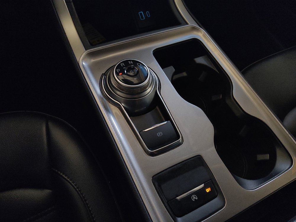 Used 2023 Ford Edge SEL image 26