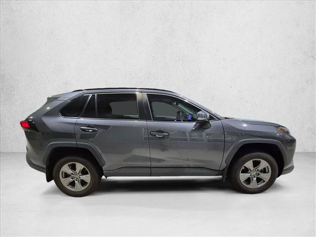 Used 2024 Toyota RAV4 XLE w/ Convenience Package FWD image 4