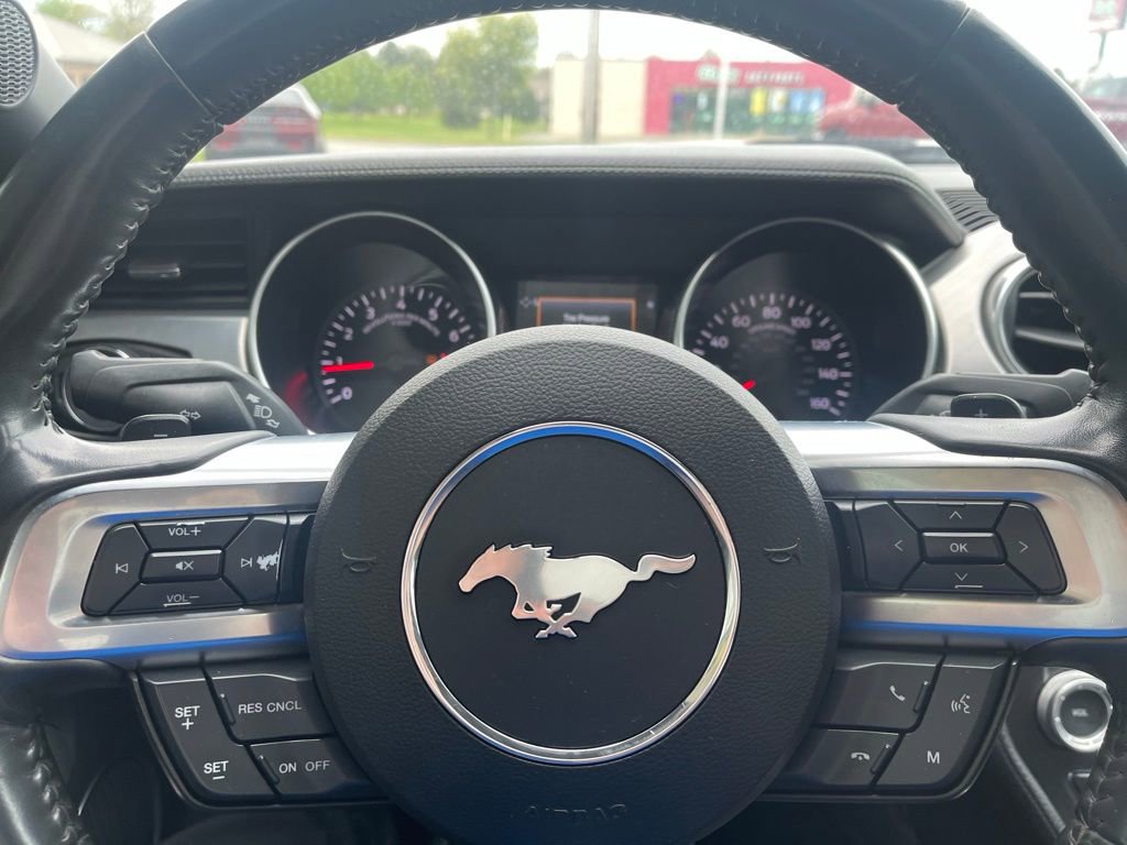 Used 2018 Ford Mustang Premium w/ Black Accent Package RWD image 9