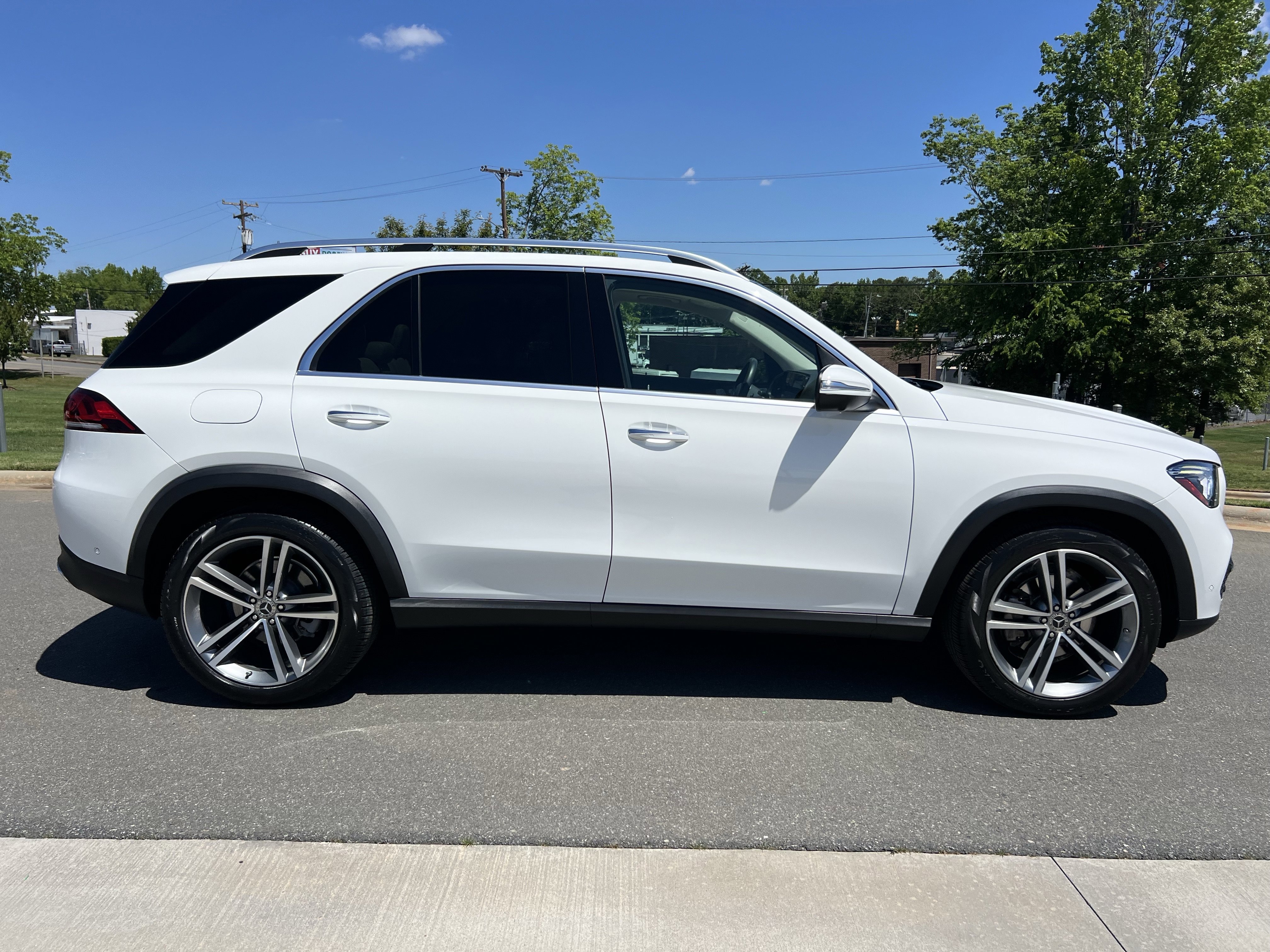 Used 2020 Mercedes-Benz GLE 350 4MATIC image 10