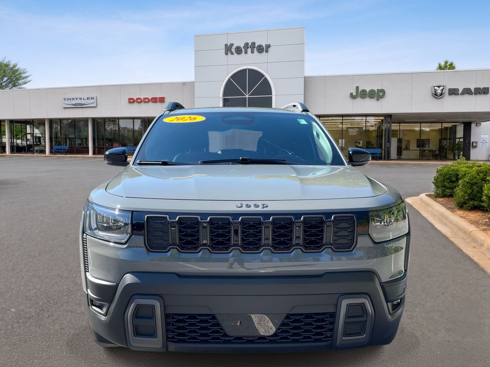 Used 2026 Jeep Cherokee Limited AWD/4WD image 2