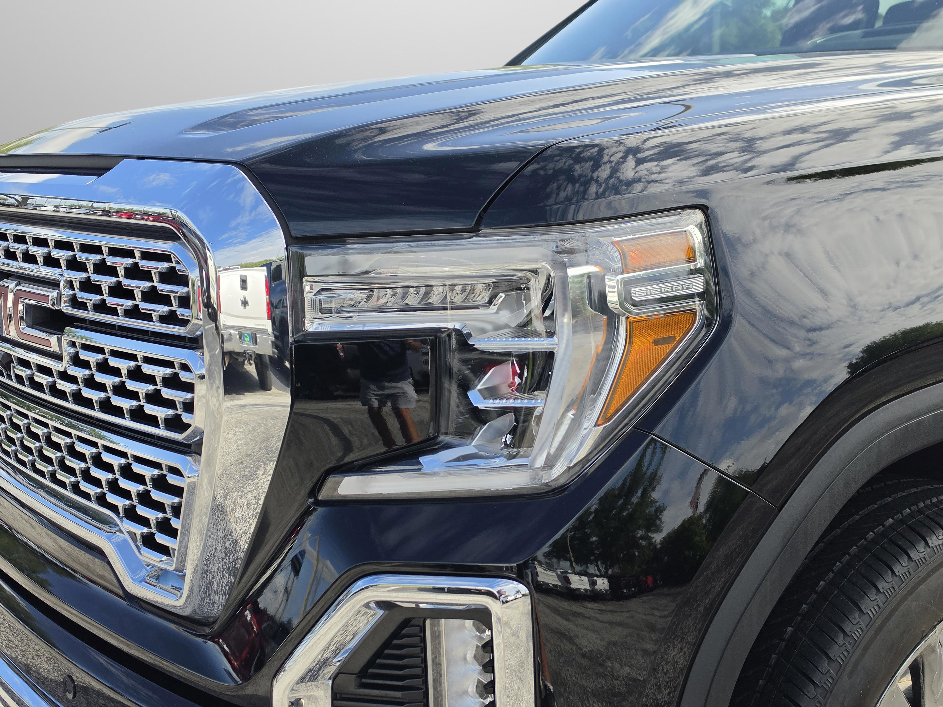 Used 2020 GMC Sierra 1500 Denali w/ Denali Ultimate Package image 40