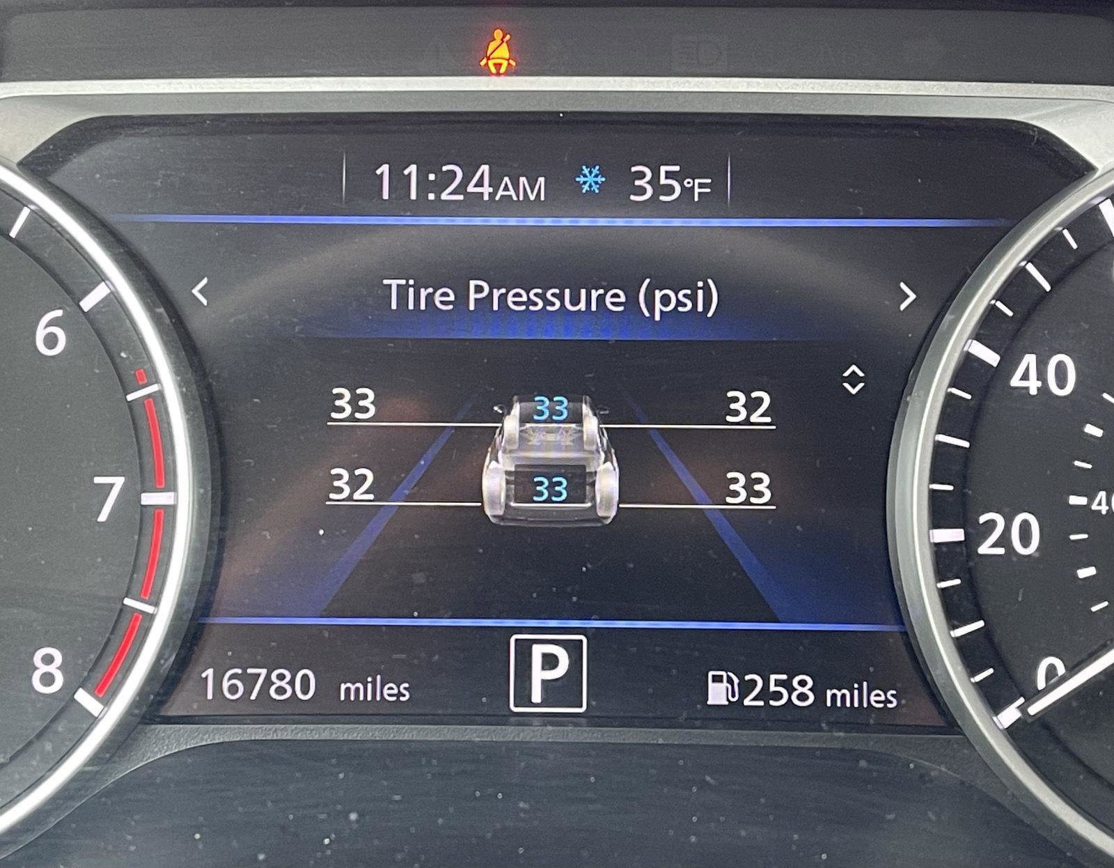 Used 2022 Nissan Sentra SV w/ All-Weather Package image 8