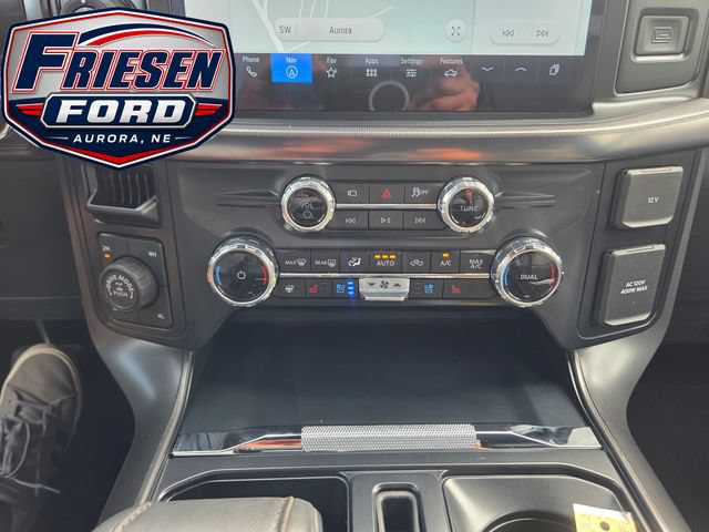 Used 2025 Ford F150 Lariat AWD/4WD image 23