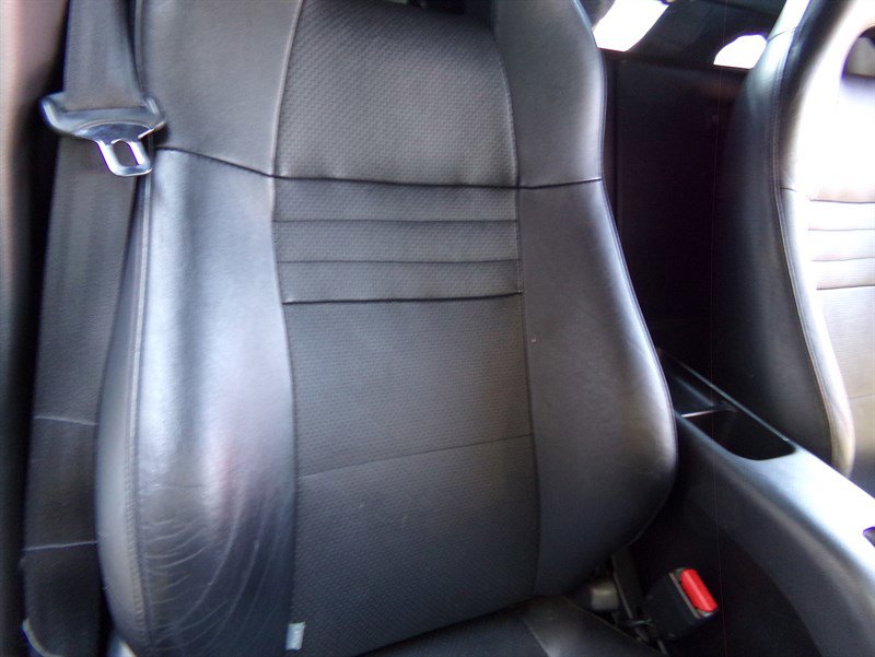 Used 2004 Toyota MR2 image 23