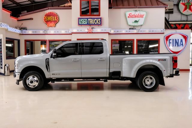 Used 2025 Ford F350 Lariat AWD/4WD image 12