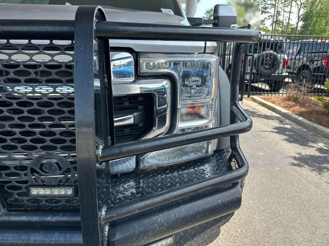 Used 2021 Ford F450 Lariat AWD/4WD image 9