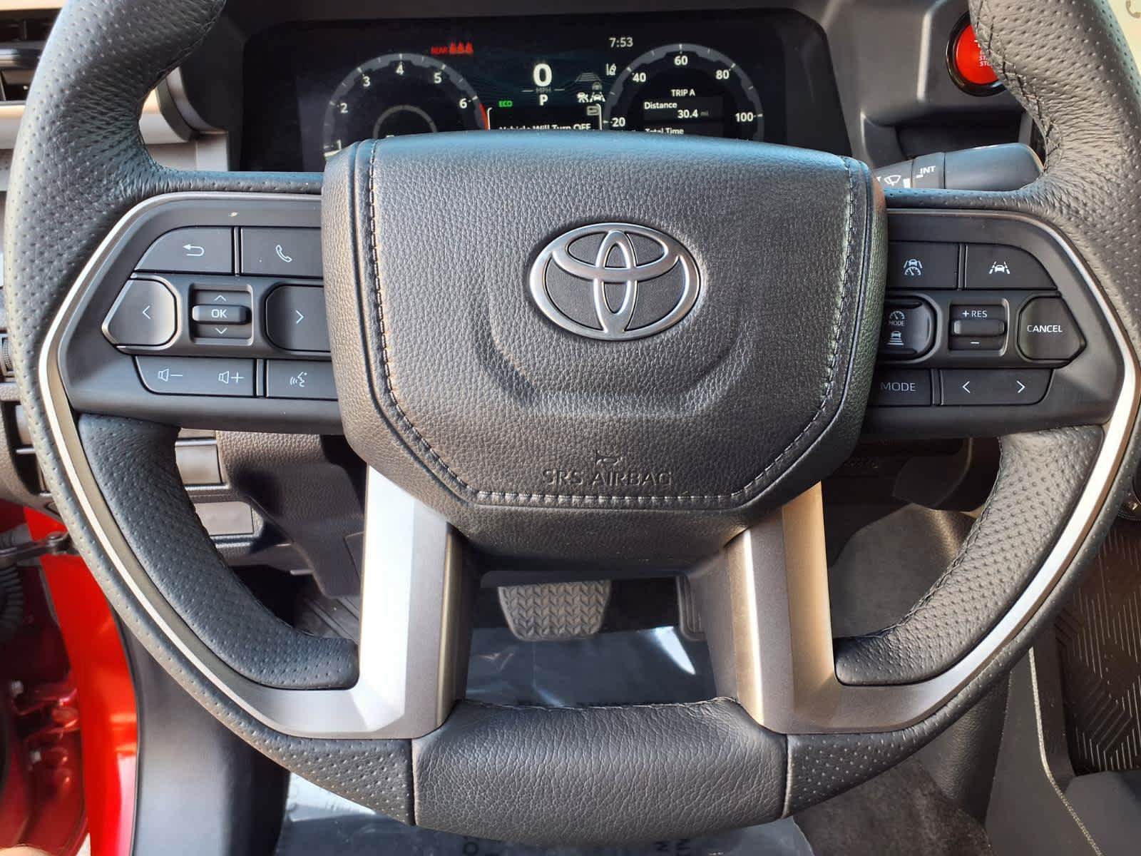 Certified 2025 Toyota Tacoma TRD Off-Road AWD/4WD image 19
