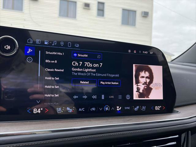 Used 2025 Chevrolet Suburban High Country w/ Sun And Tow Package image 28