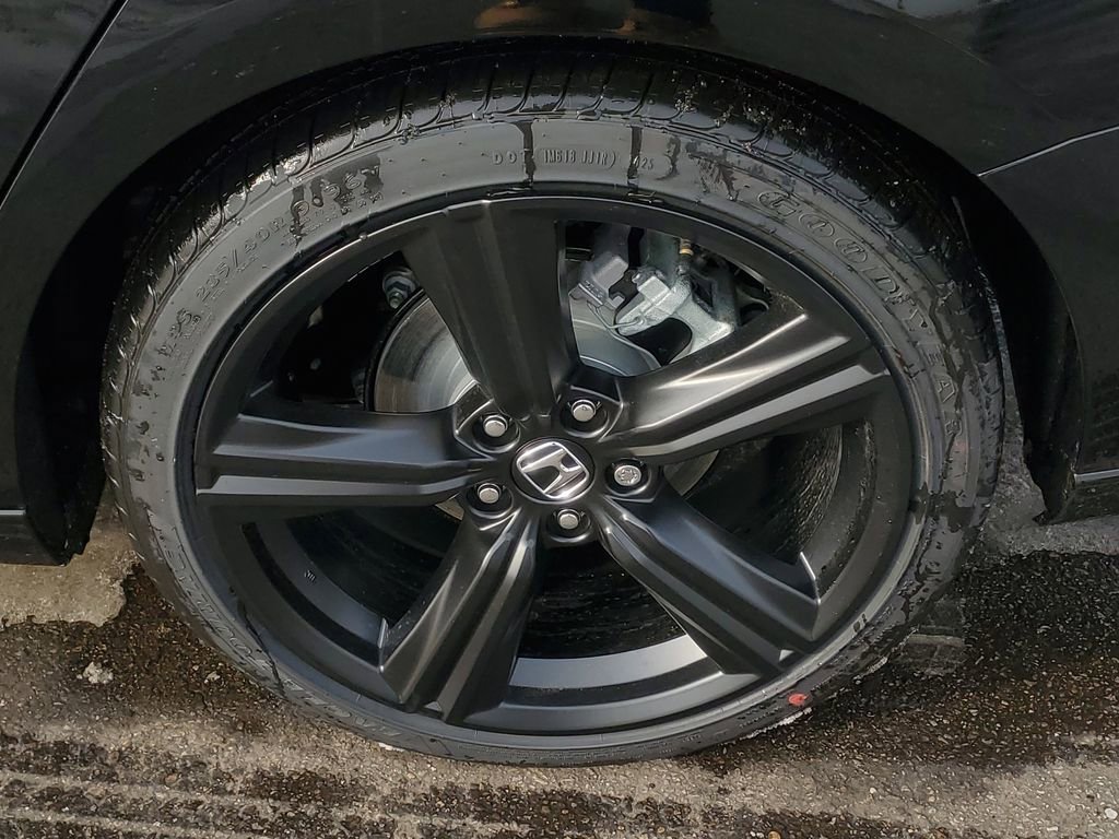 New 2025 Honda Accord Sport image 5