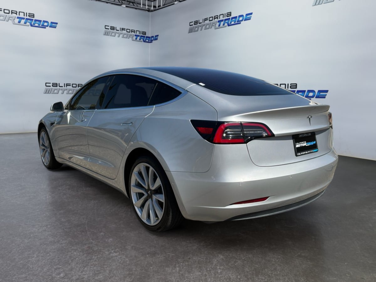 Used 2018 Tesla Model 3 Long Range RWD image 7