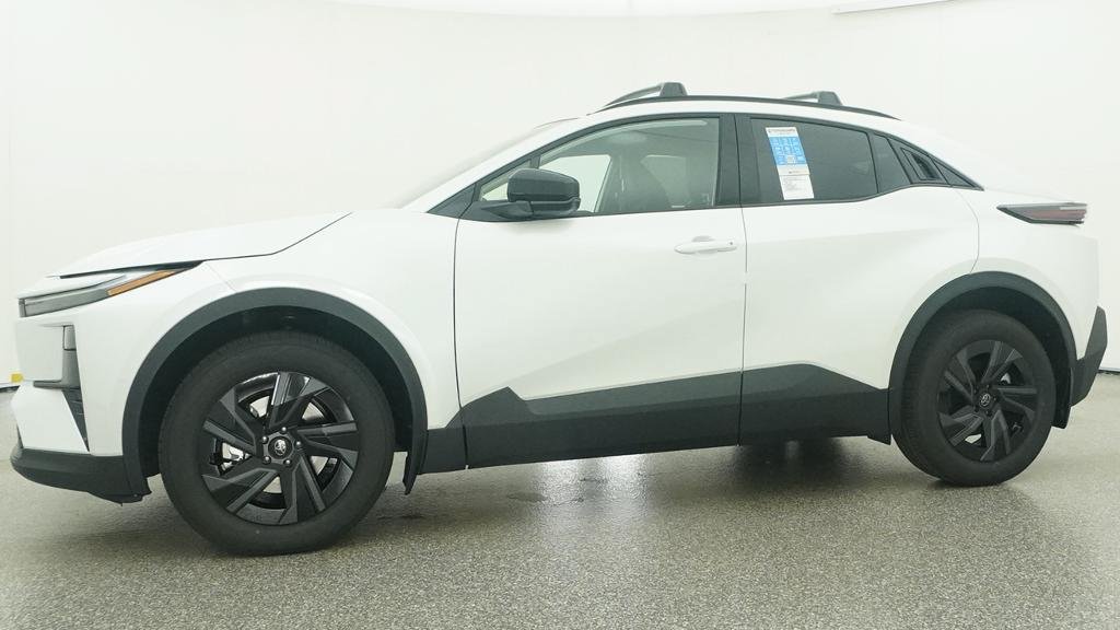 New 2026 Toyota C-HR w/ Cold Weather Package AWD/4WD image 4