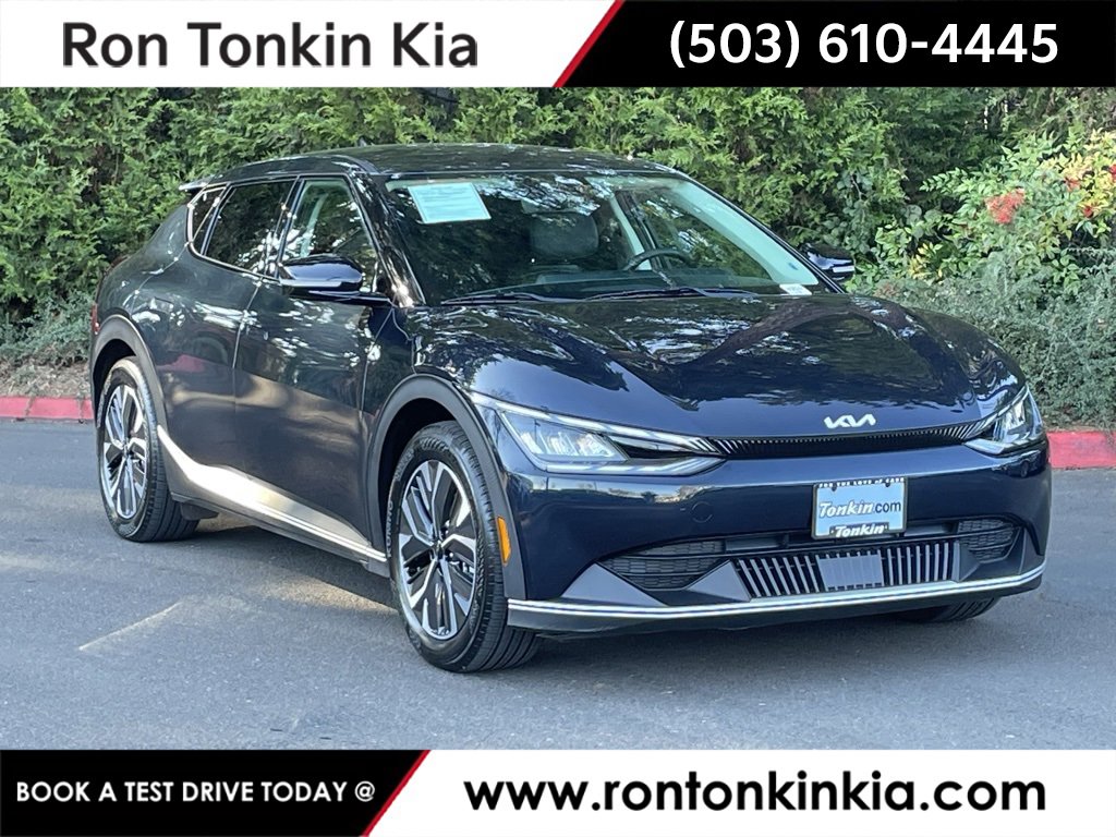 Used 2024 Kia EV6 Light