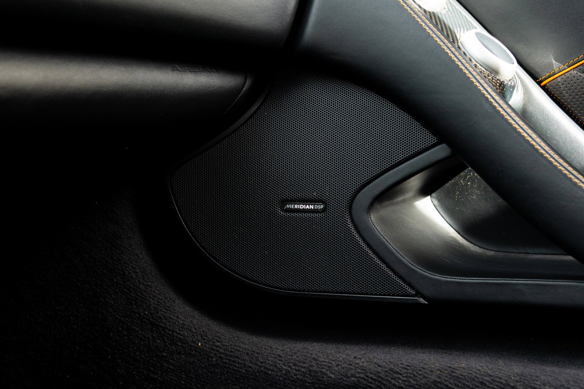 Used 2013 McLaren MP4-12C image 41